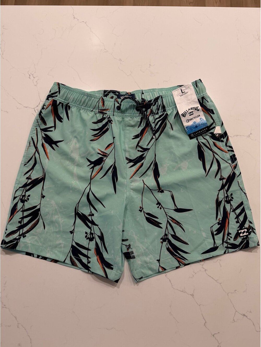 NWT Billabong Sundays Layback Swim Trunks Mint Floral Size Large